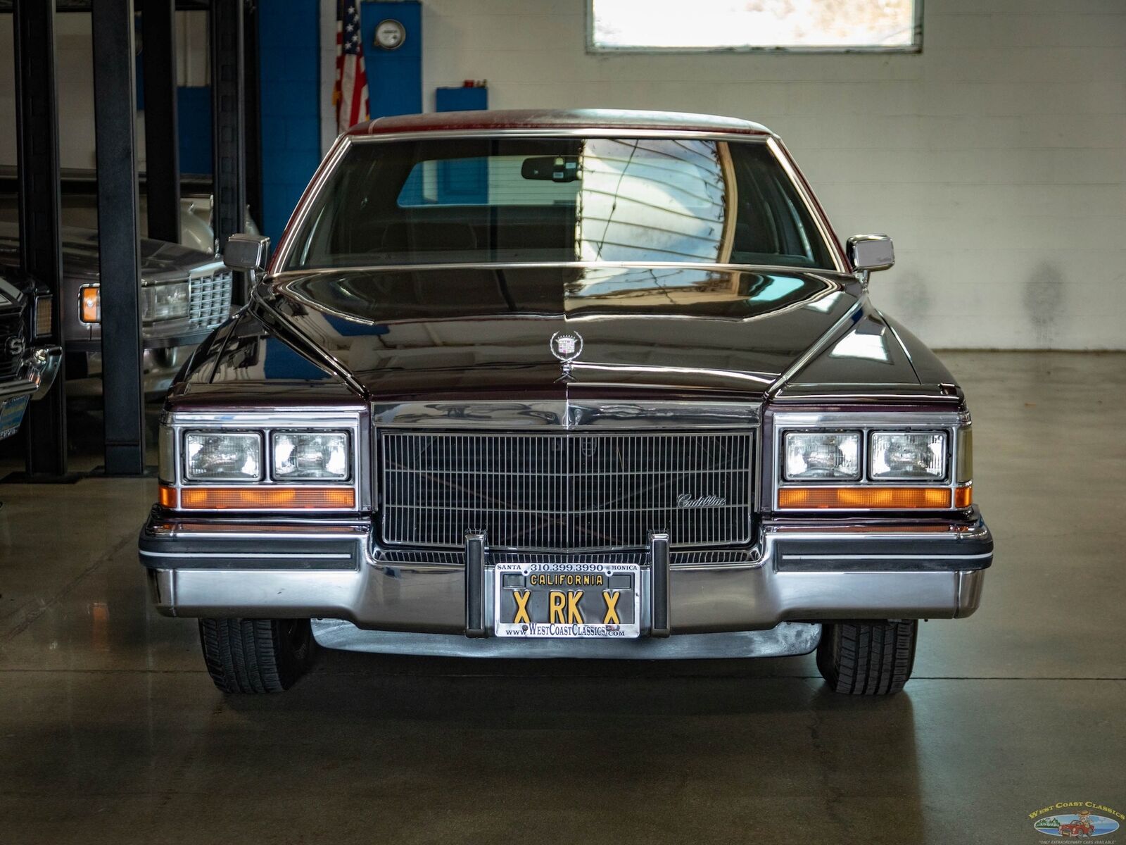 Cadillac-Fleetwood-1985-Sedan-12
