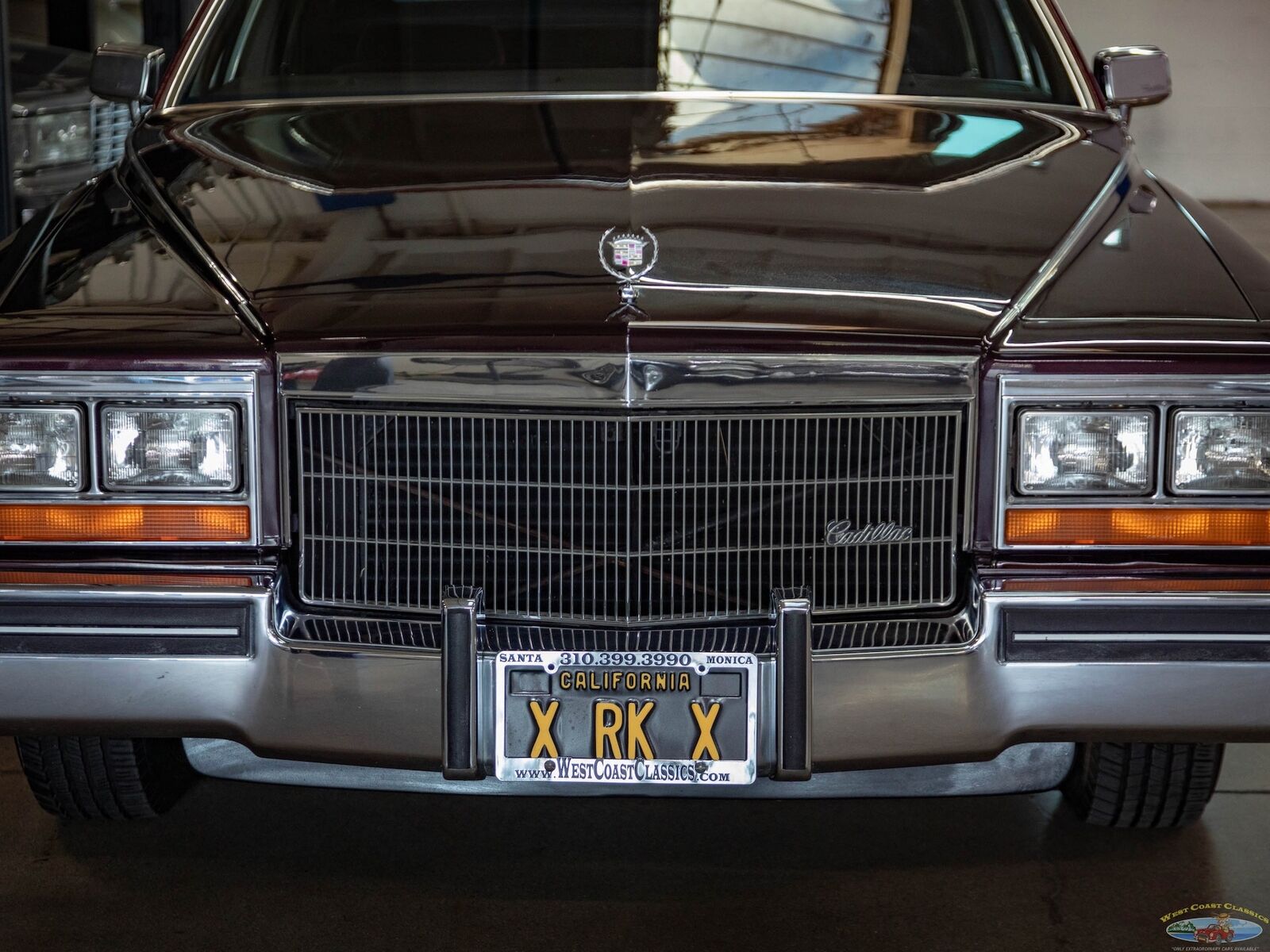 Cadillac-Fleetwood-1985-Sedan-14