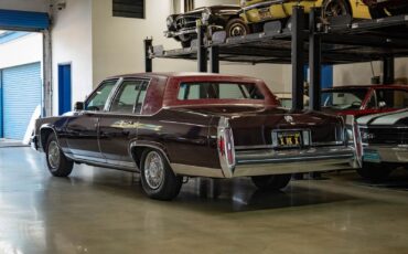 Cadillac-Fleetwood-1985-Sedan-20