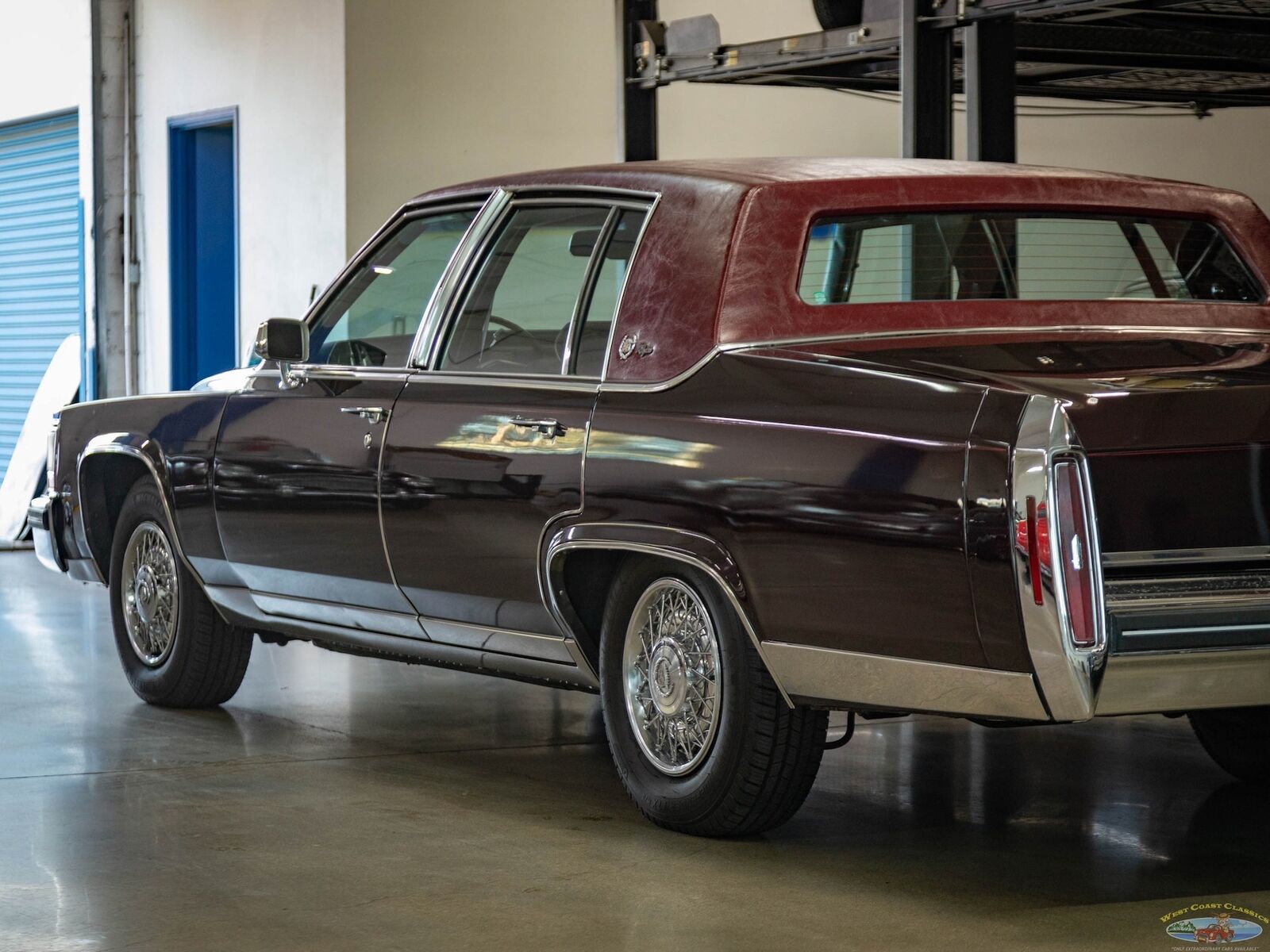 Cadillac-Fleetwood-1985-Sedan-21