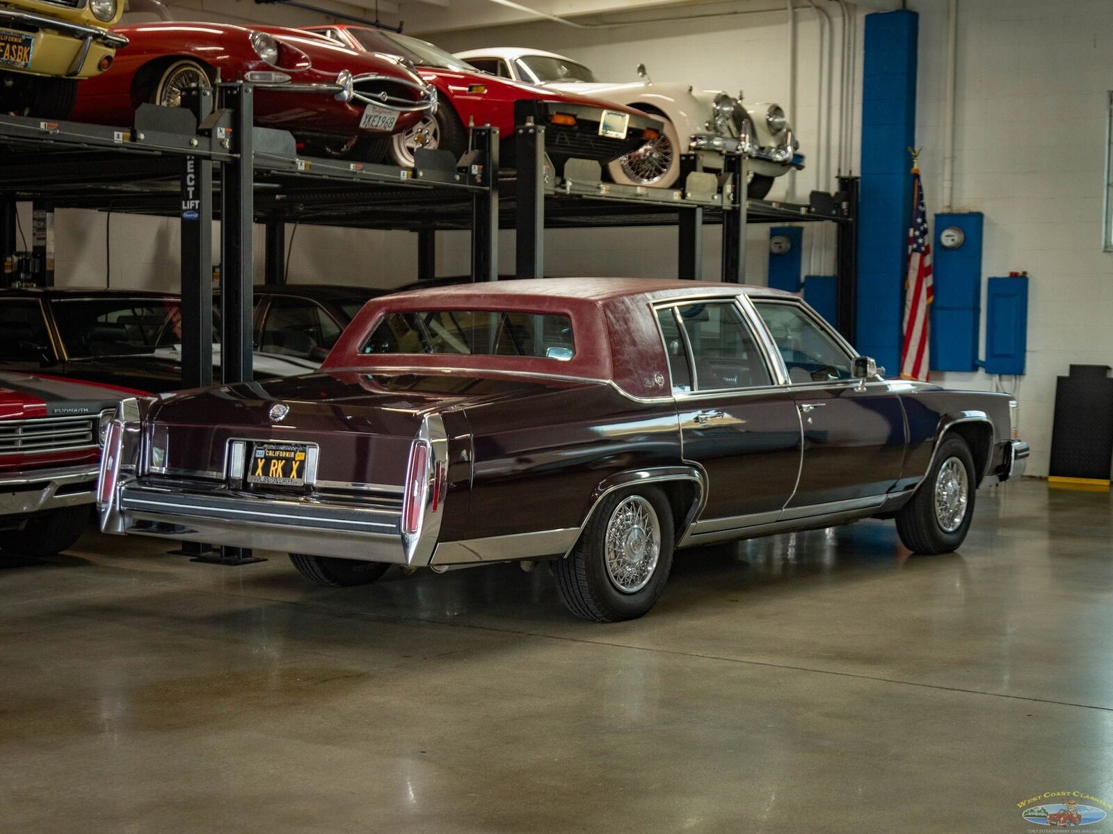 Cadillac-Fleetwood-1985-Sedan-23