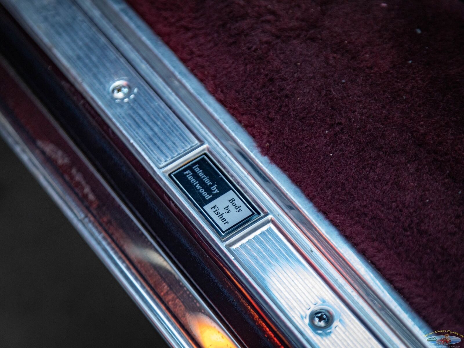 Cadillac-Fleetwood-1985-Sedan-31
