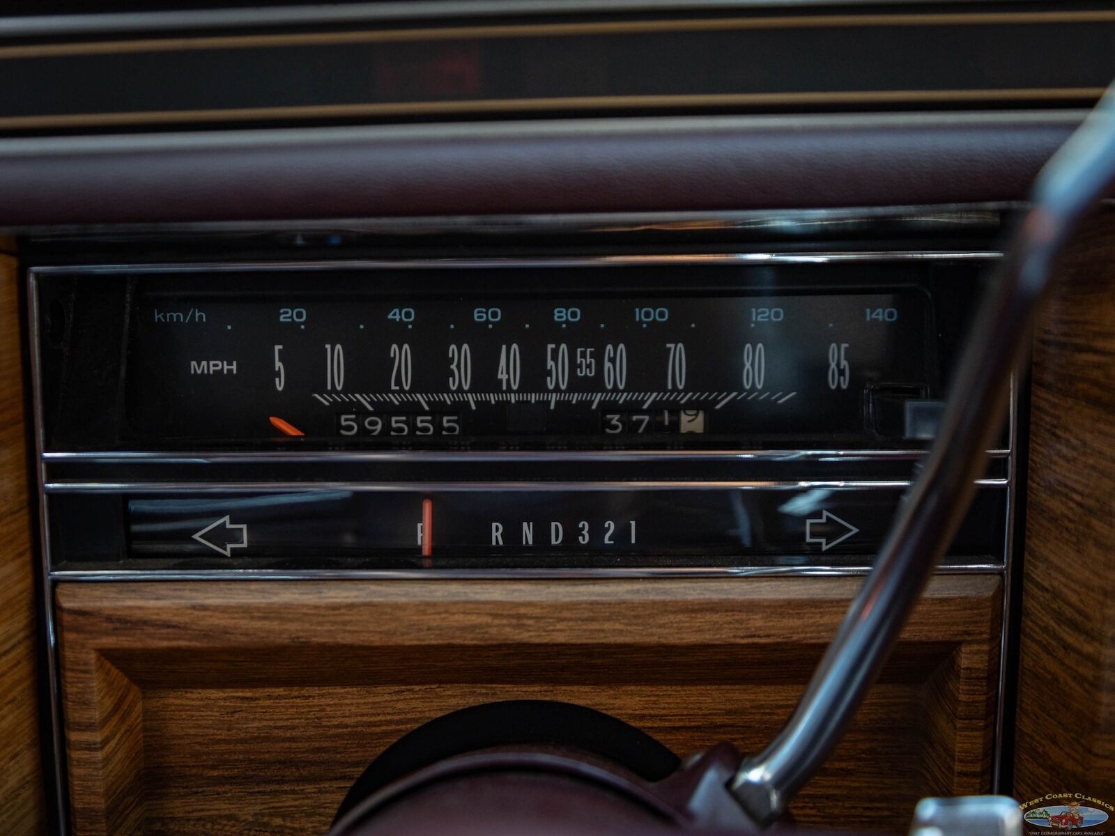 Cadillac-Fleetwood-1985-Sedan-37