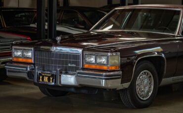 Cadillac-Fleetwood-1985-Sedan-7