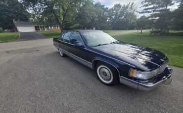 Cadillac-Fleetwood-1995-1