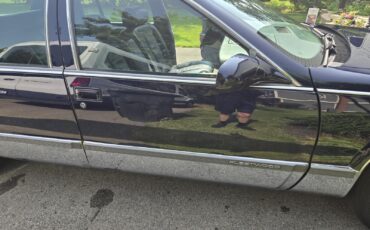Cadillac-Fleetwood-1995-17