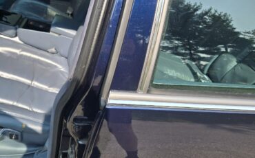 Cadillac-Fleetwood-1995-36