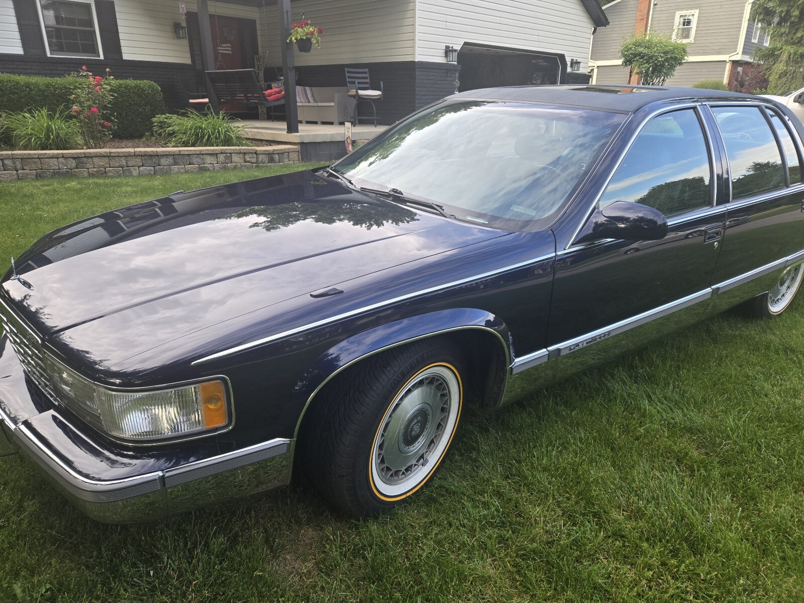 Cadillac-Fleetwood-1995-6
