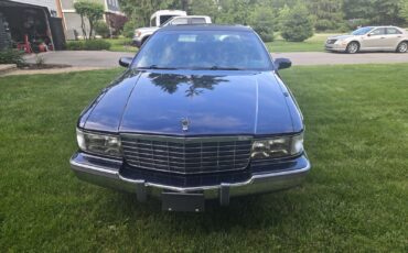 Cadillac-Fleetwood-1995-8