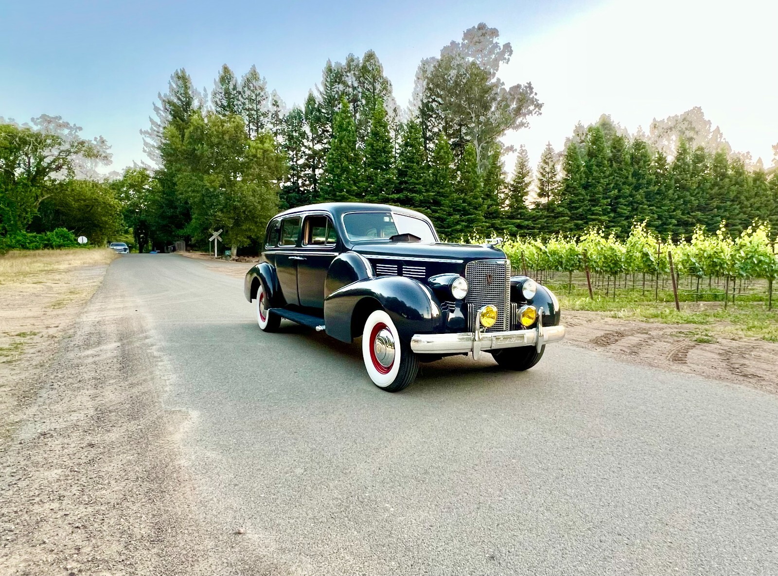 Cadillac-Fleetwood-Imperial-Series-75-Limousine-1938-Limousine-10