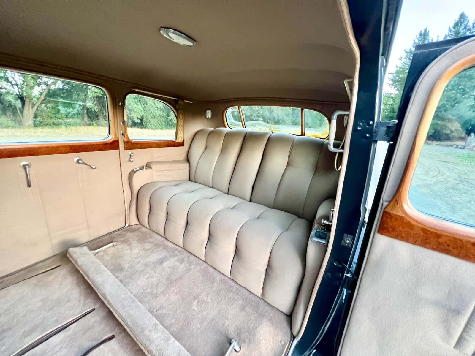 Cadillac-Fleetwood-Imperial-Series-75-Limousine-1938-Limousine-22