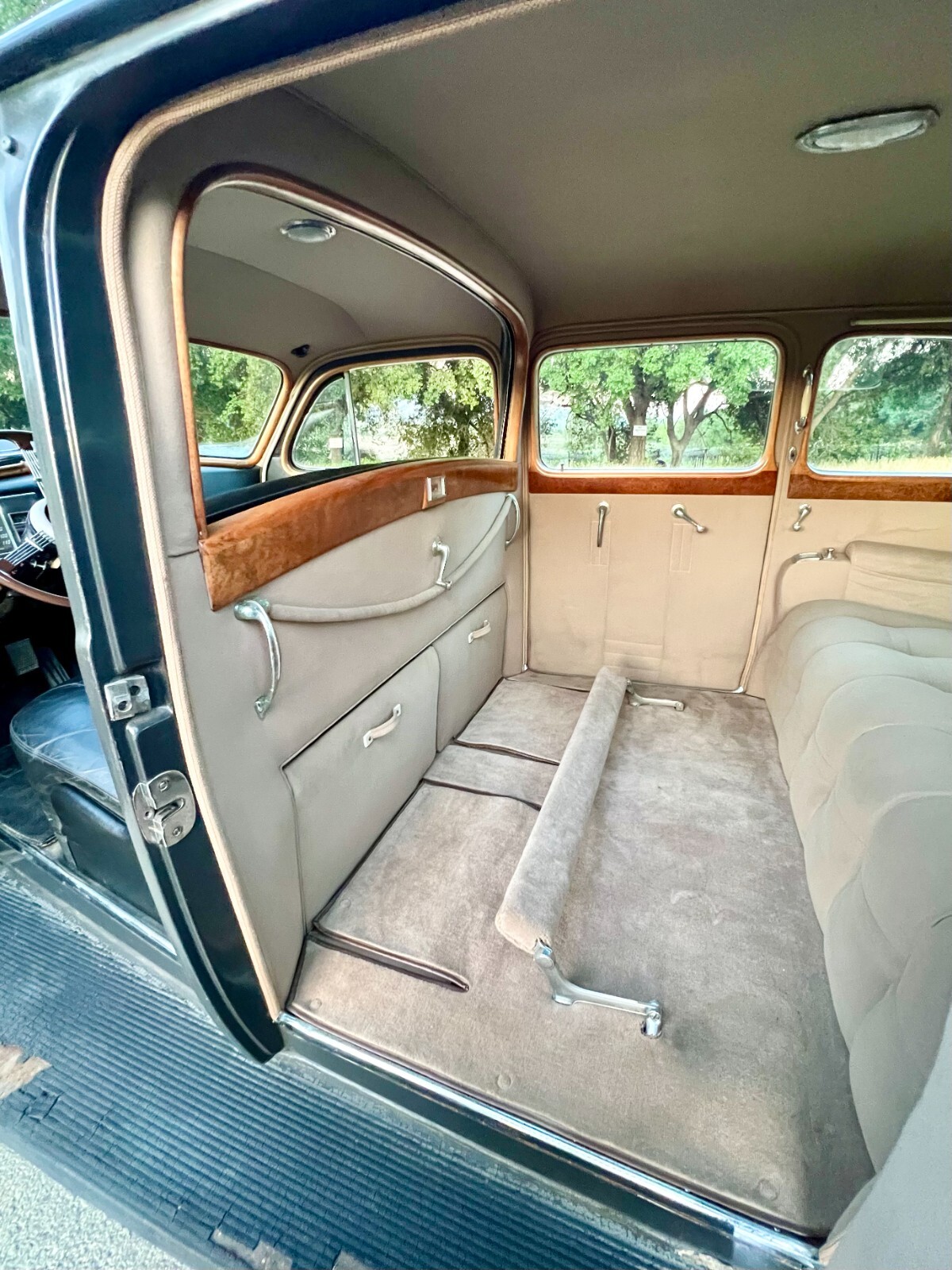 Cadillac-Fleetwood-Imperial-Series-75-Limousine-1938-Limousine-23