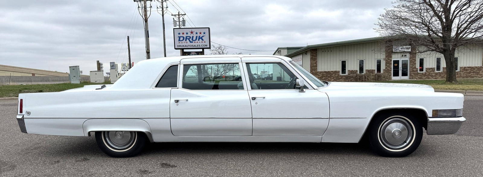 Cadillac-Fleetwood-Limousine-1970-Limousine-1