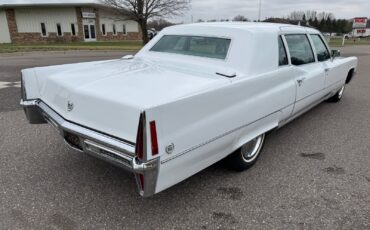 Cadillac-Fleetwood-Limousine-1970-Limousine-2