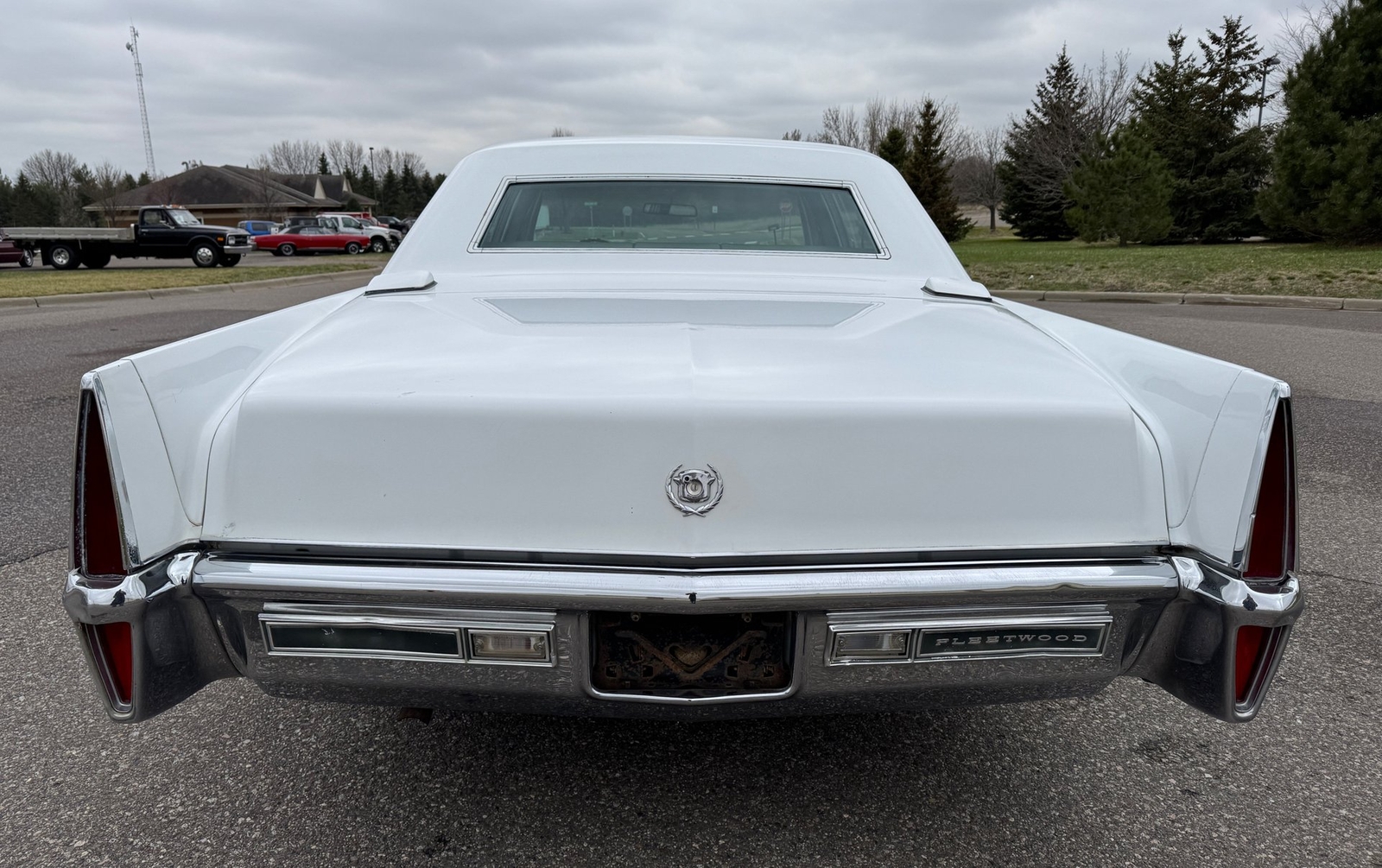 Cadillac-Fleetwood-Limousine-1970-Limousine-4