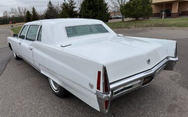 Cadillac-Fleetwood-Limousine-1970-Limousine-5
