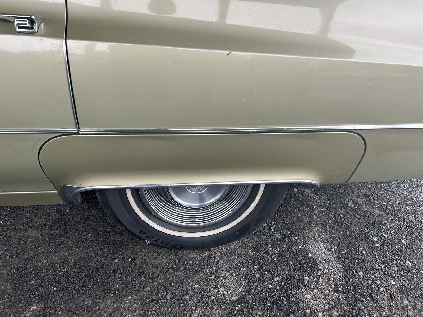 Cadillac-Sedan-De-Ville-1968-Sedan-31