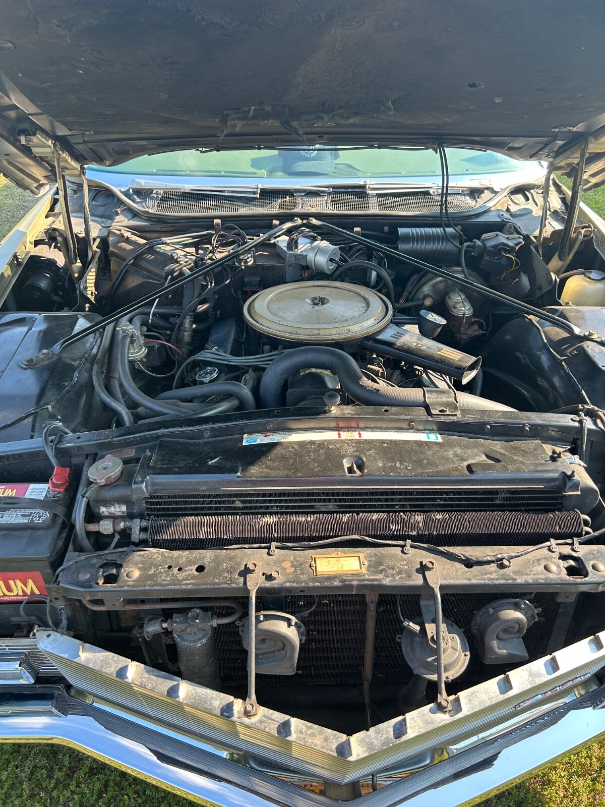 Cadillac-Sedan-De-Ville-1968-Sedan-4