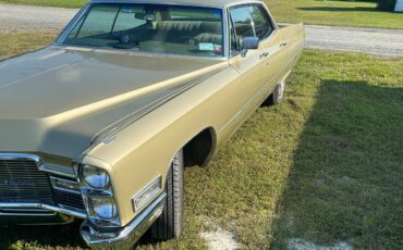 Cadillac-Sedan-De-Ville-1968-Sedan-5