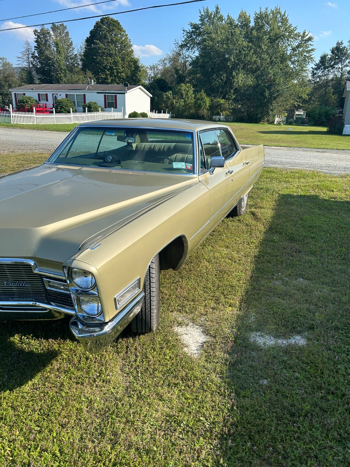 Cadillac-Sedan-De-Ville-1968-Sedan-5