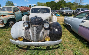 Cadillac-Series-60-1939-Sedan-1