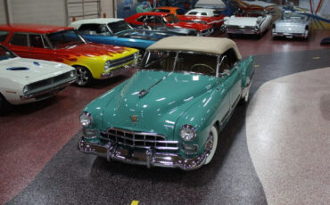 Cadillac-Series-62-1948-Convertible-1
