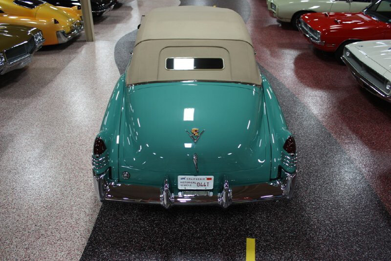 Cadillac-Series-62-1948-Convertible-4