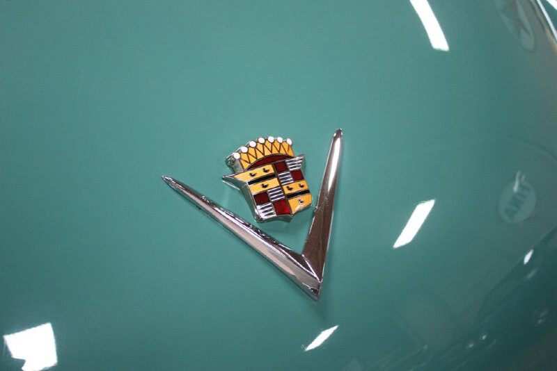 Cadillac-Series-62-1948-Convertible-9