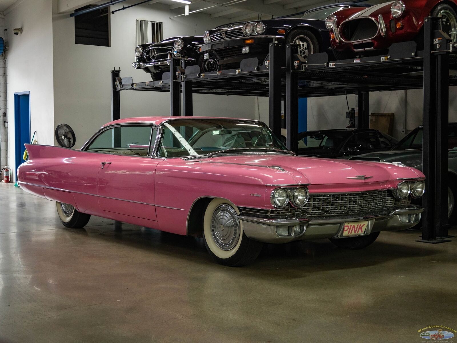 Cadillac-Series-62-1960-2-Door-Hardtop-10