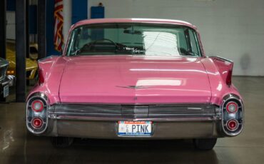 Cadillac-Series-62-1960-2-Door-Hardtop-13