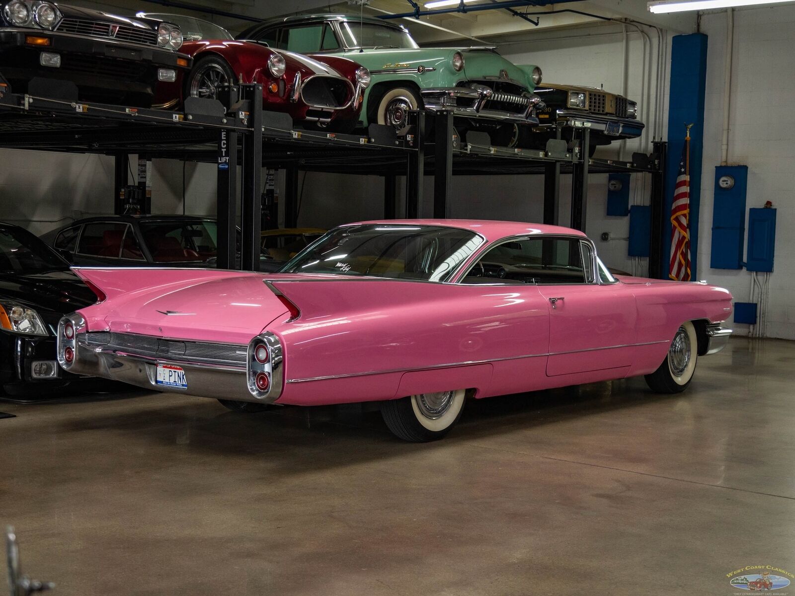 Cadillac-Series-62-1960-2-Door-Hardtop-17
