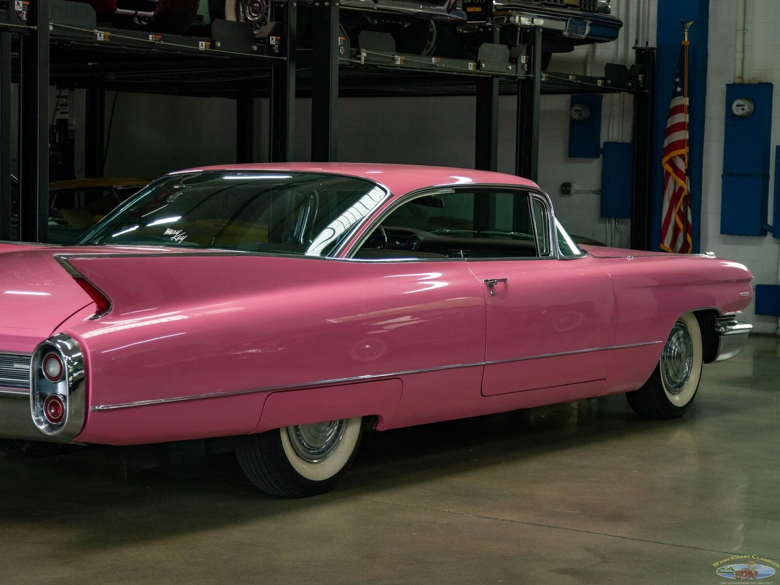 Cadillac-Series-62-1960-2-Door-Hardtop-19