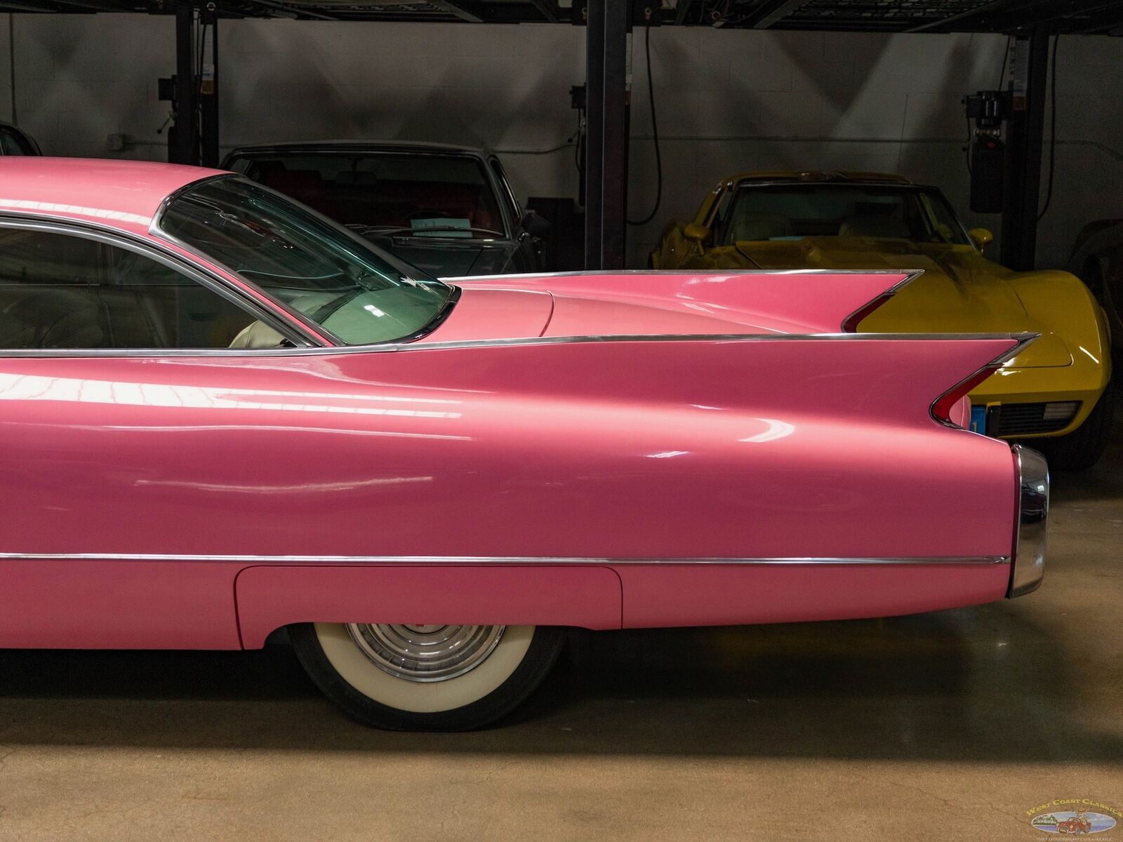 Cadillac-Series-62-1960-2-Door-Hardtop-3