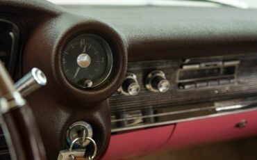 Cadillac-Series-62-1960-2-Door-Hardtop-38