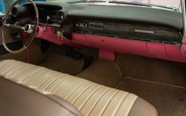 Cadillac-Series-62-1960-2-Door-Hardtop-39