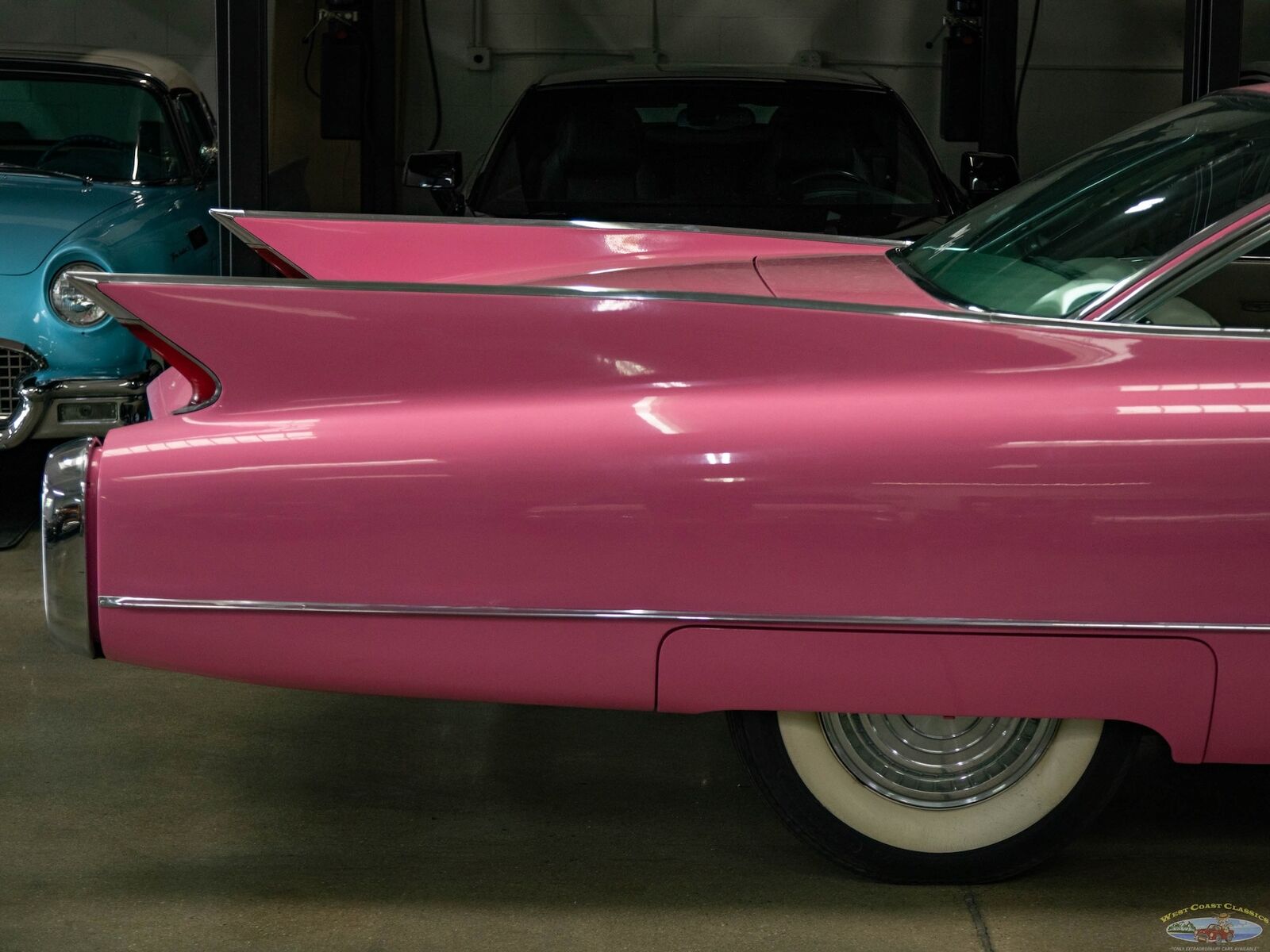 Cadillac-Series-62-1960-2-Door-Hardtop-4