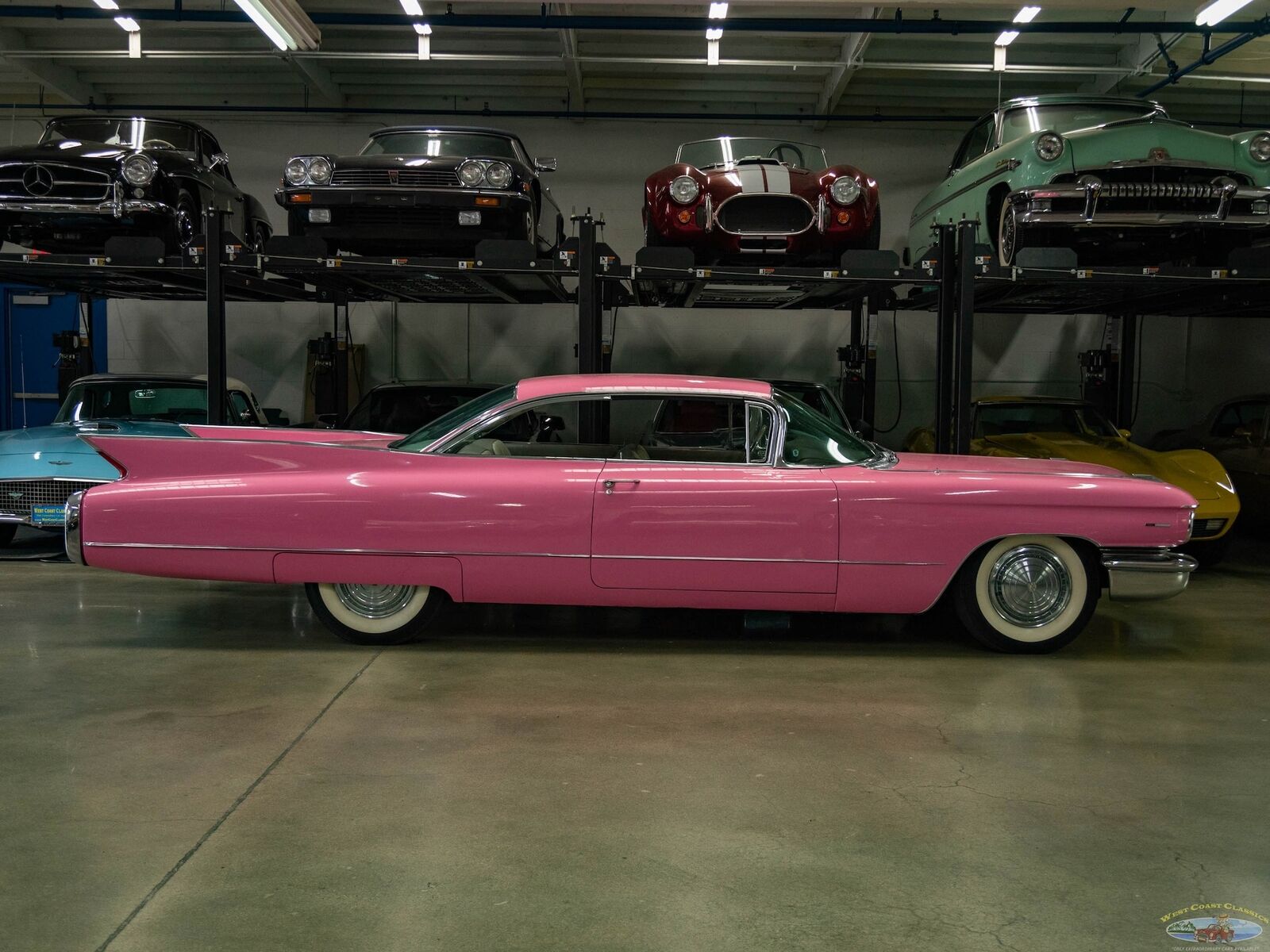 Cadillac-Series-62-1960-2-Door-Hardtop-5