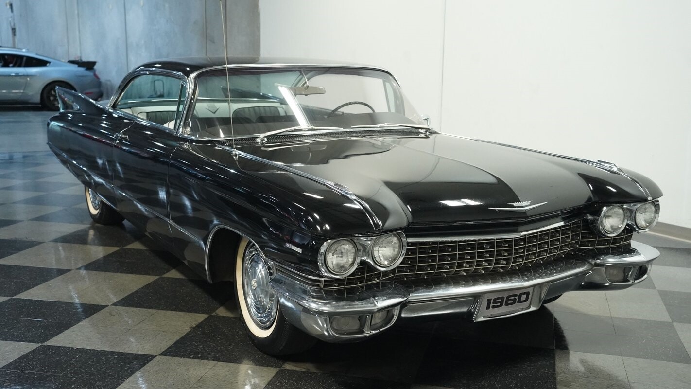 Cadillac-Series-62-1960-Coupe-13
