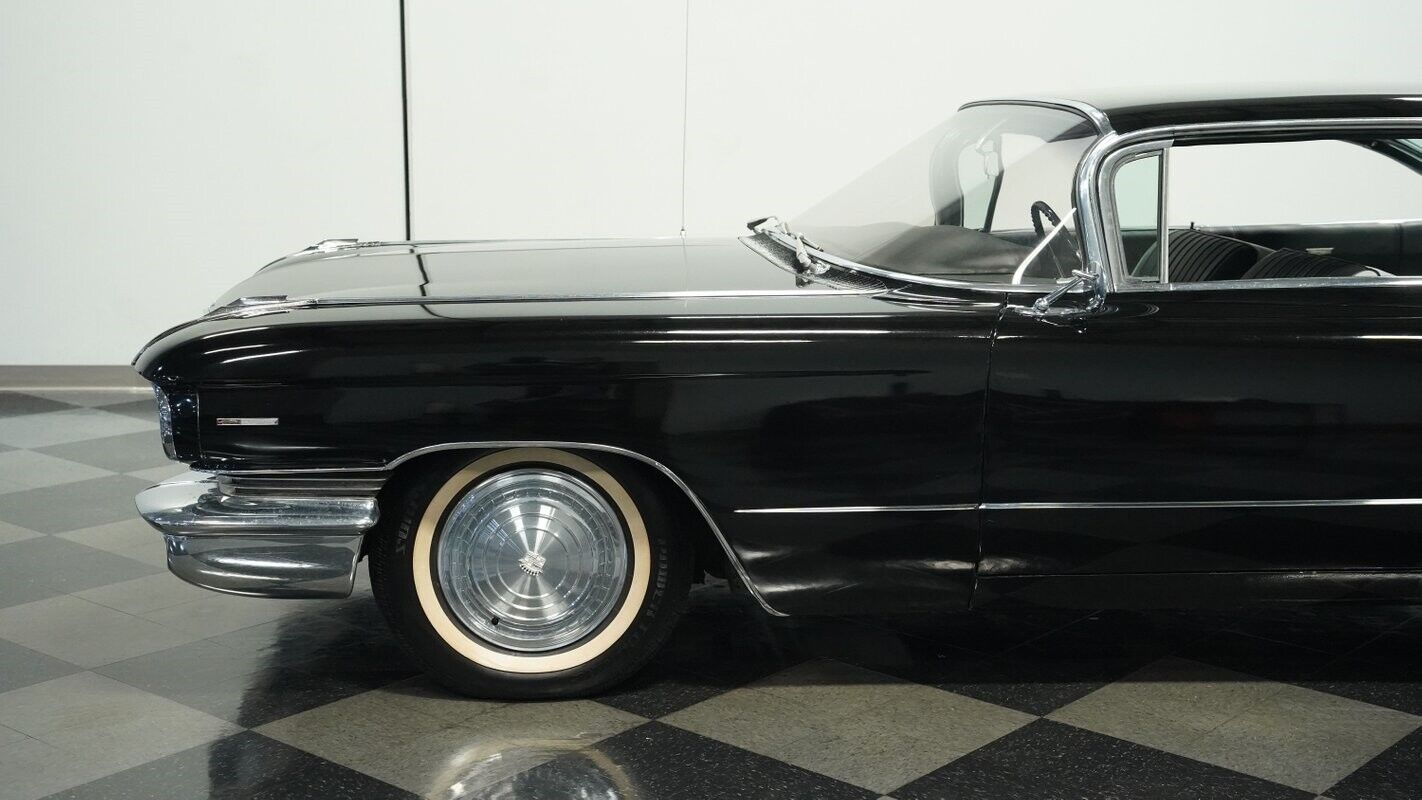Cadillac-Series-62-1960-Coupe-19