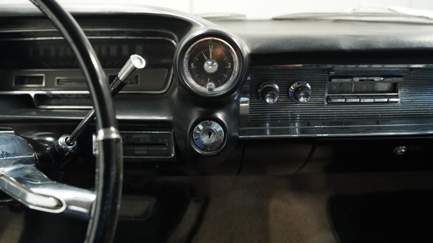 Cadillac-Series-62-1960-Coupe-38