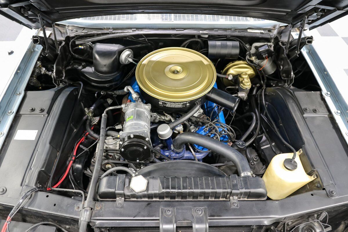 Cadillac-Series-62-1964-Convertible-13
