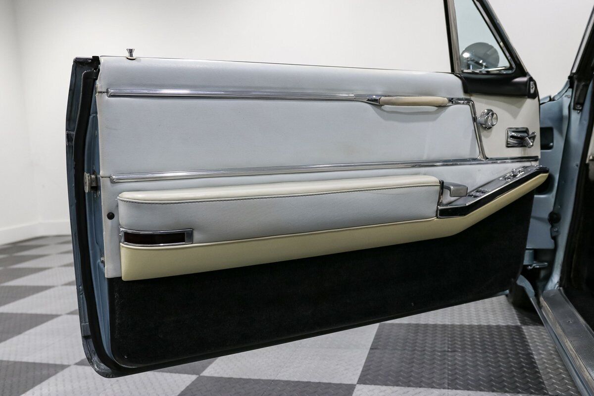 Cadillac-Series-62-1964-Convertible-15
