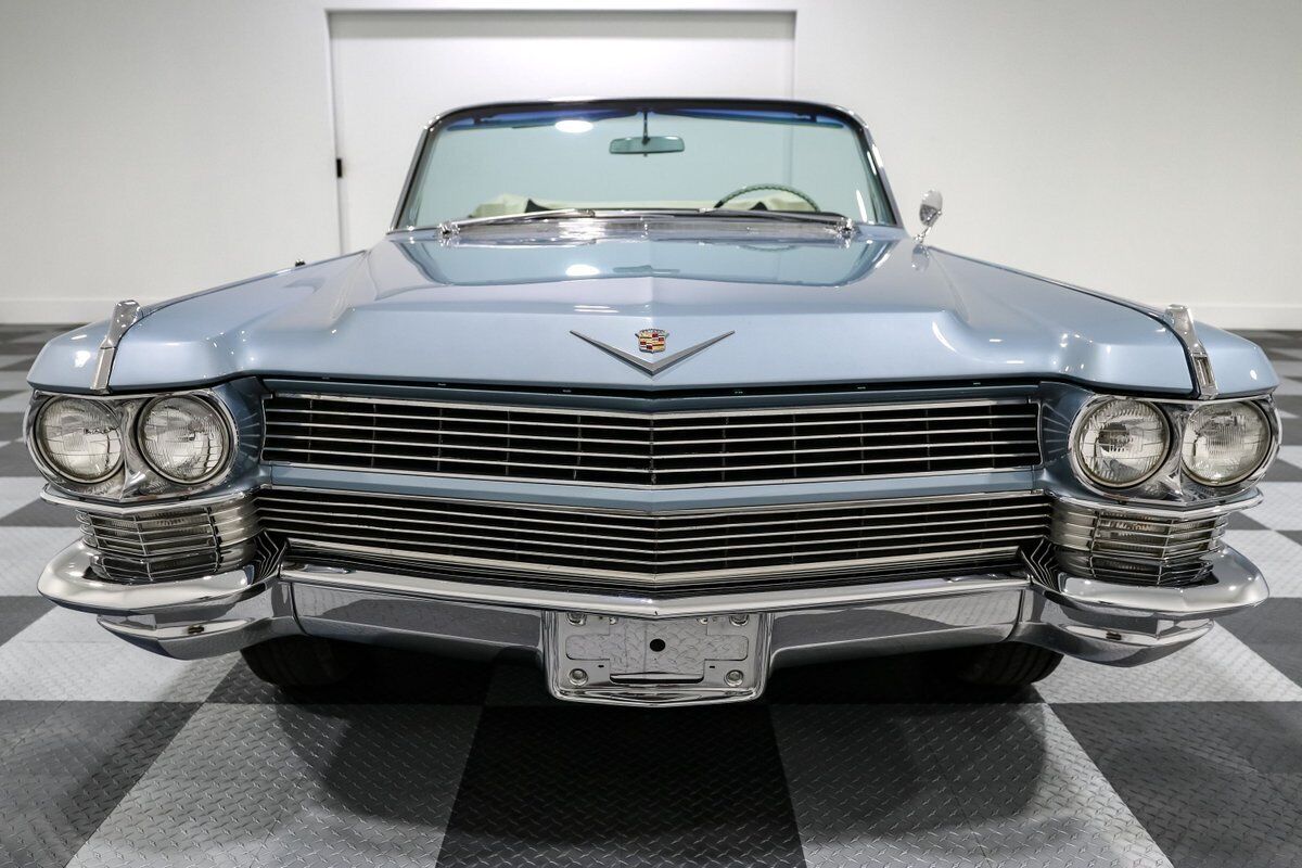 Cadillac-Series-62-1964-Convertible-2