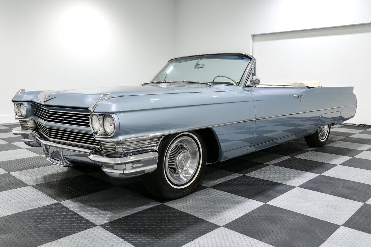 Cadillac-Series-62-1964-Convertible-3