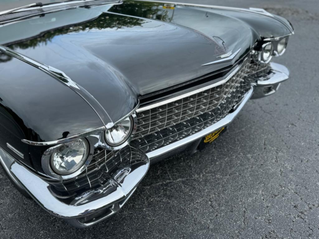 Cadillac-Series-62-convertible-Resto-mod-LS3-1960-13