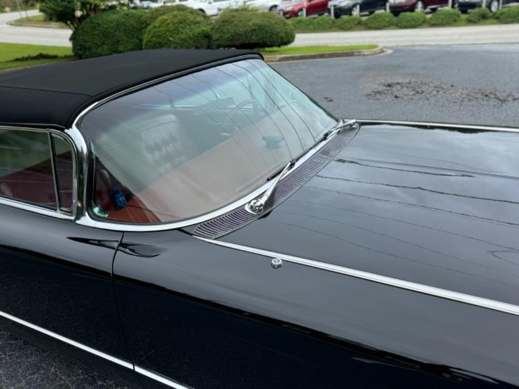 Cadillac-Series-62-convertible-Resto-mod-LS3-1960-15