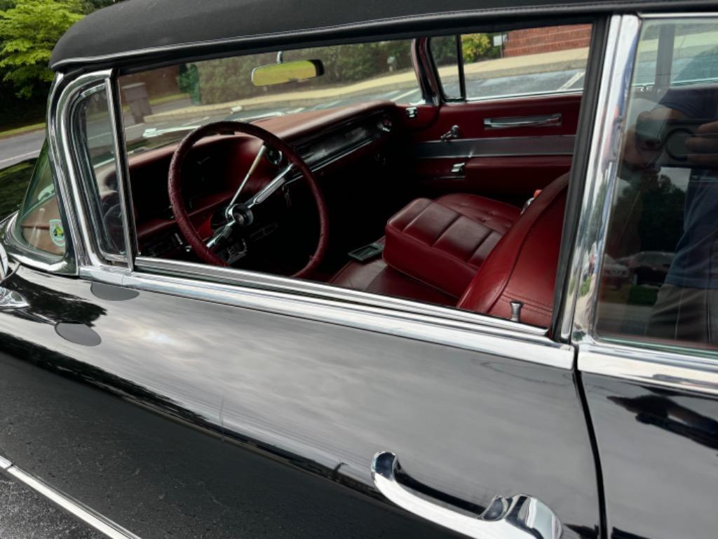 Cadillac-Series-62-convertible-Resto-mod-LS3-1960-26