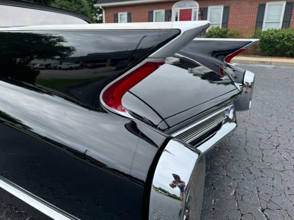 Cadillac-Series-62-convertible-Resto-mod-LS3-1960-28