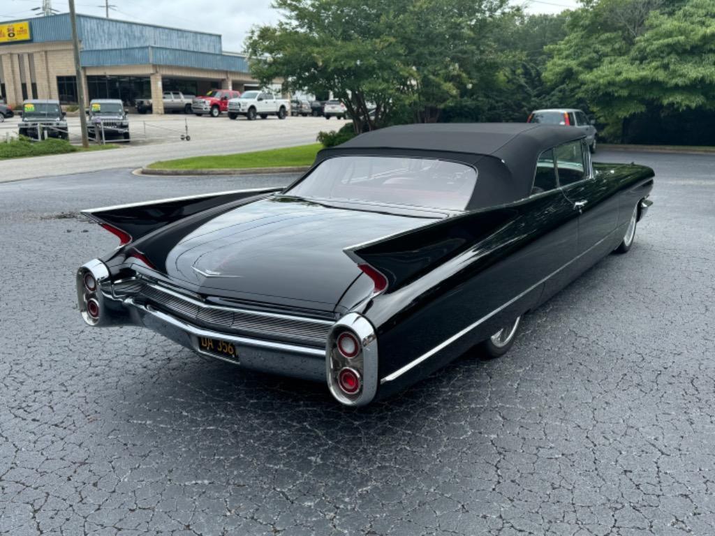 Cadillac-Series-62-convertible-Resto-mod-LS3-1960-6