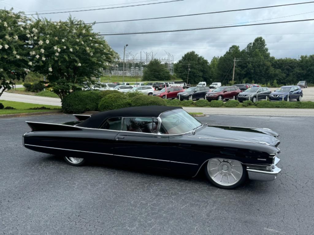 Cadillac-Series-62-convertible-Resto-mod-LS3-1960-9